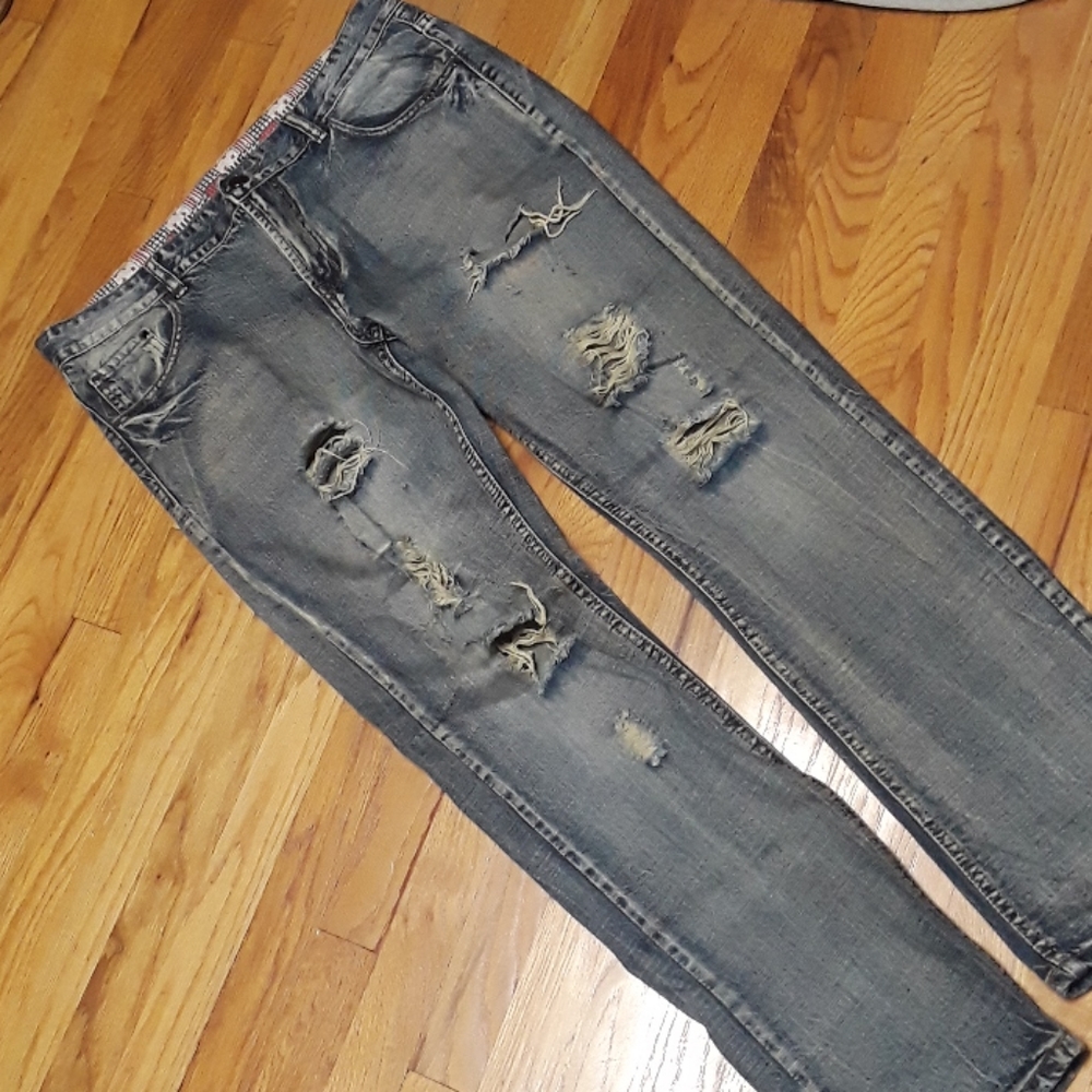 Men's 36x32 Distressed Jeans, EUC